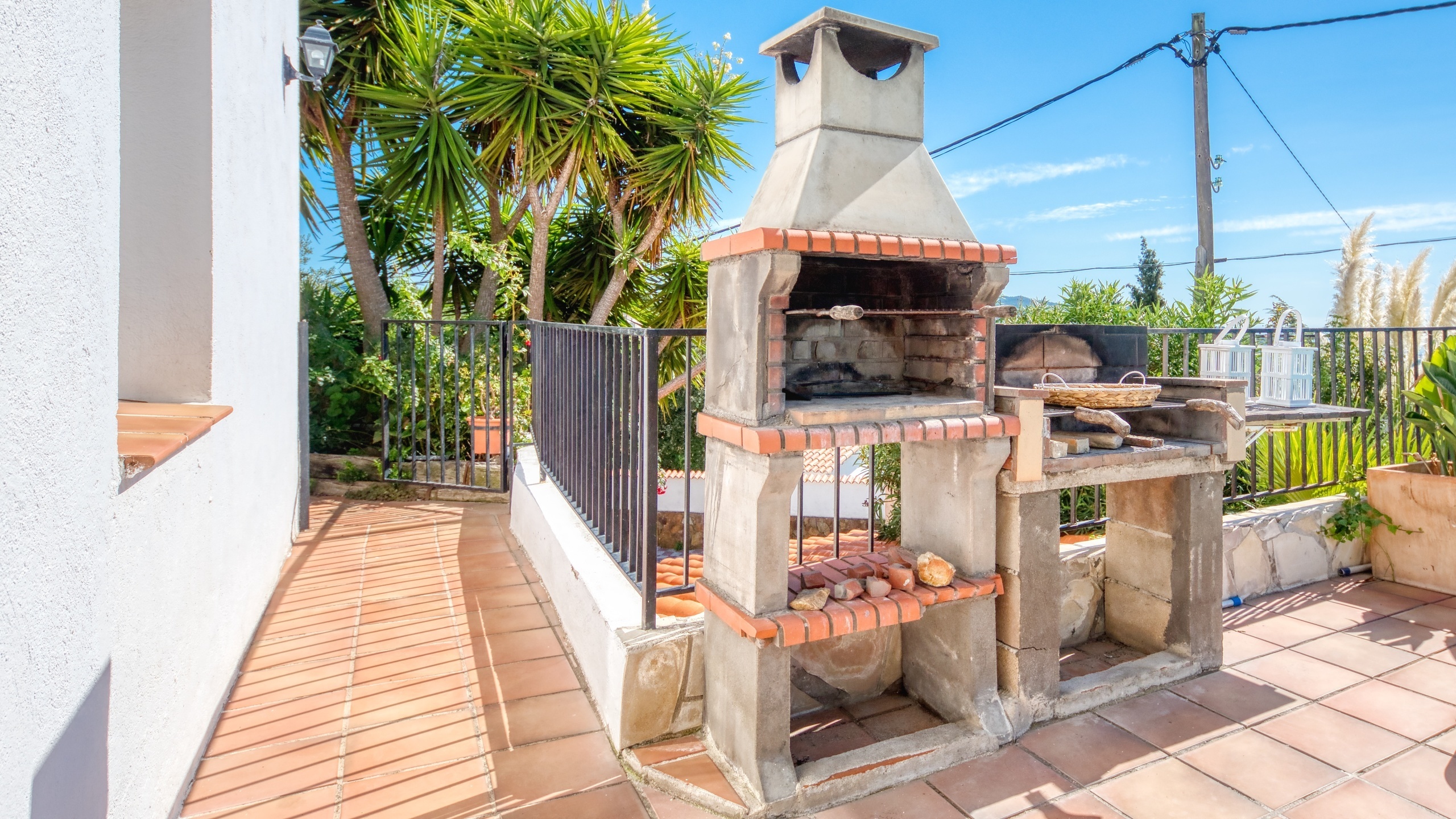 Ferienhäuser Costa Brava Spanien - Villa Sofia - Grillplatz
