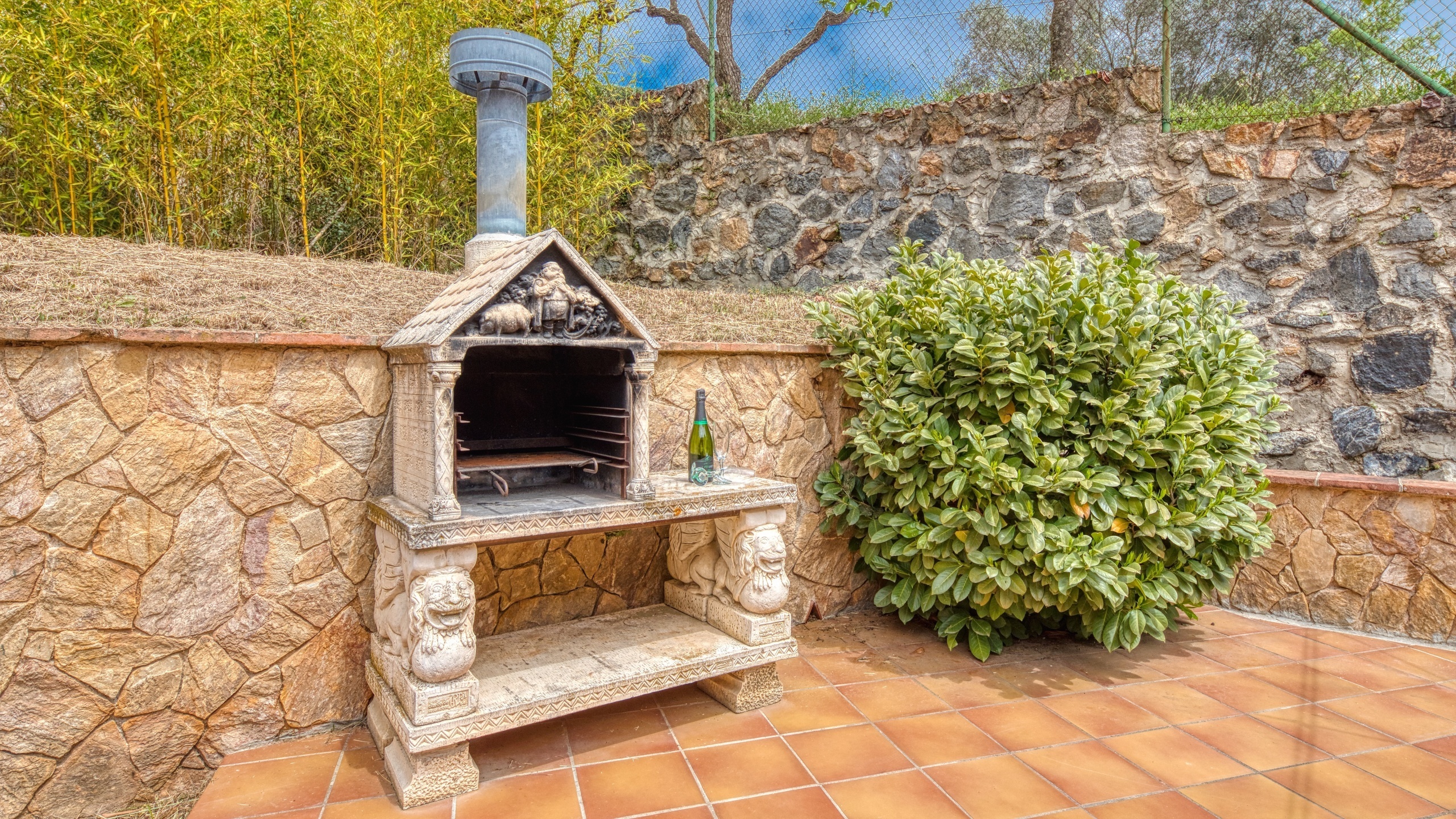 Ferienhäuser Costa Brava Spanien - Villa Lloret - Grillplatz