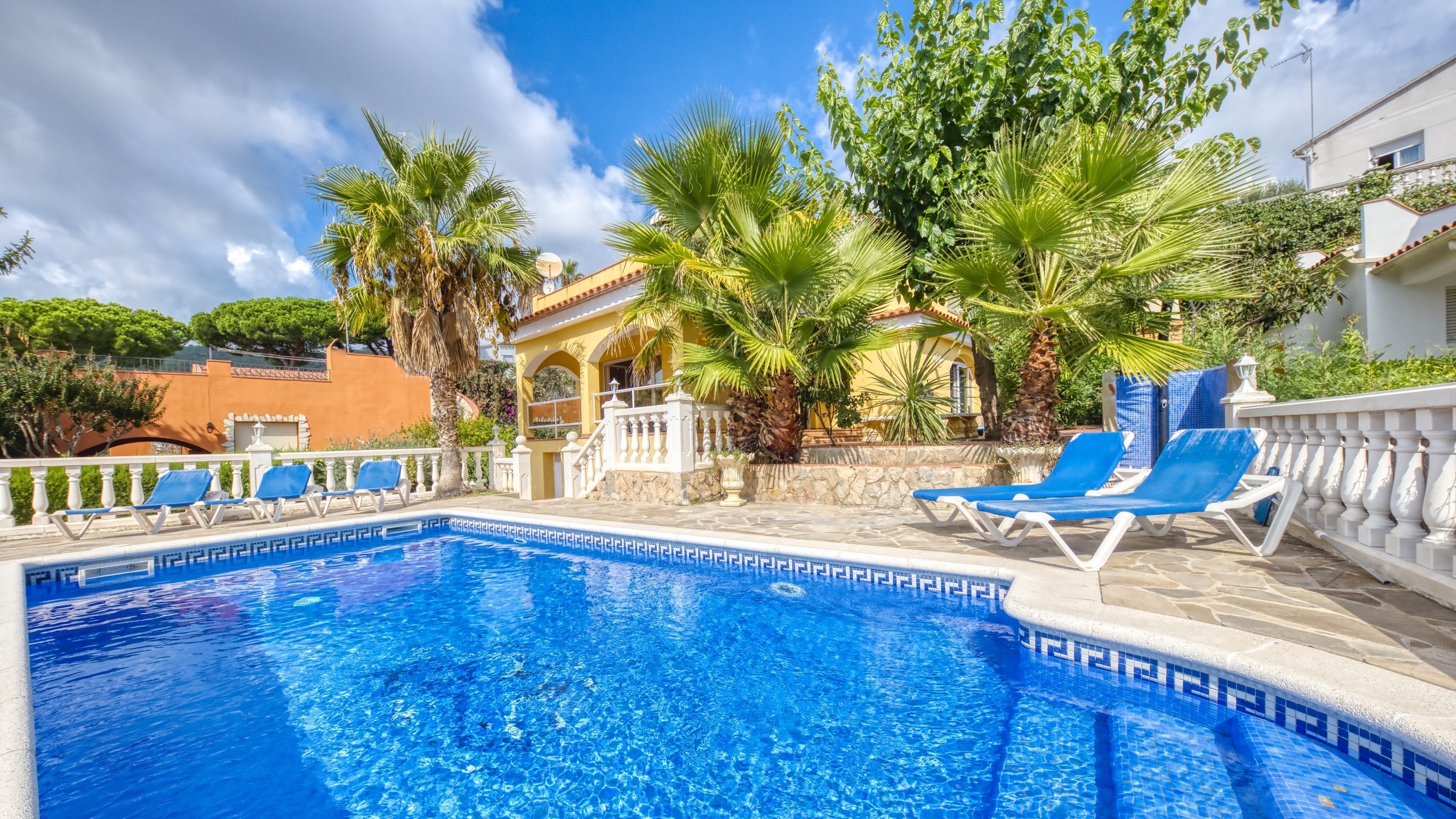 Ferienhäuser Costa Brava Spanien - Villa Manuela - Schwimmbad