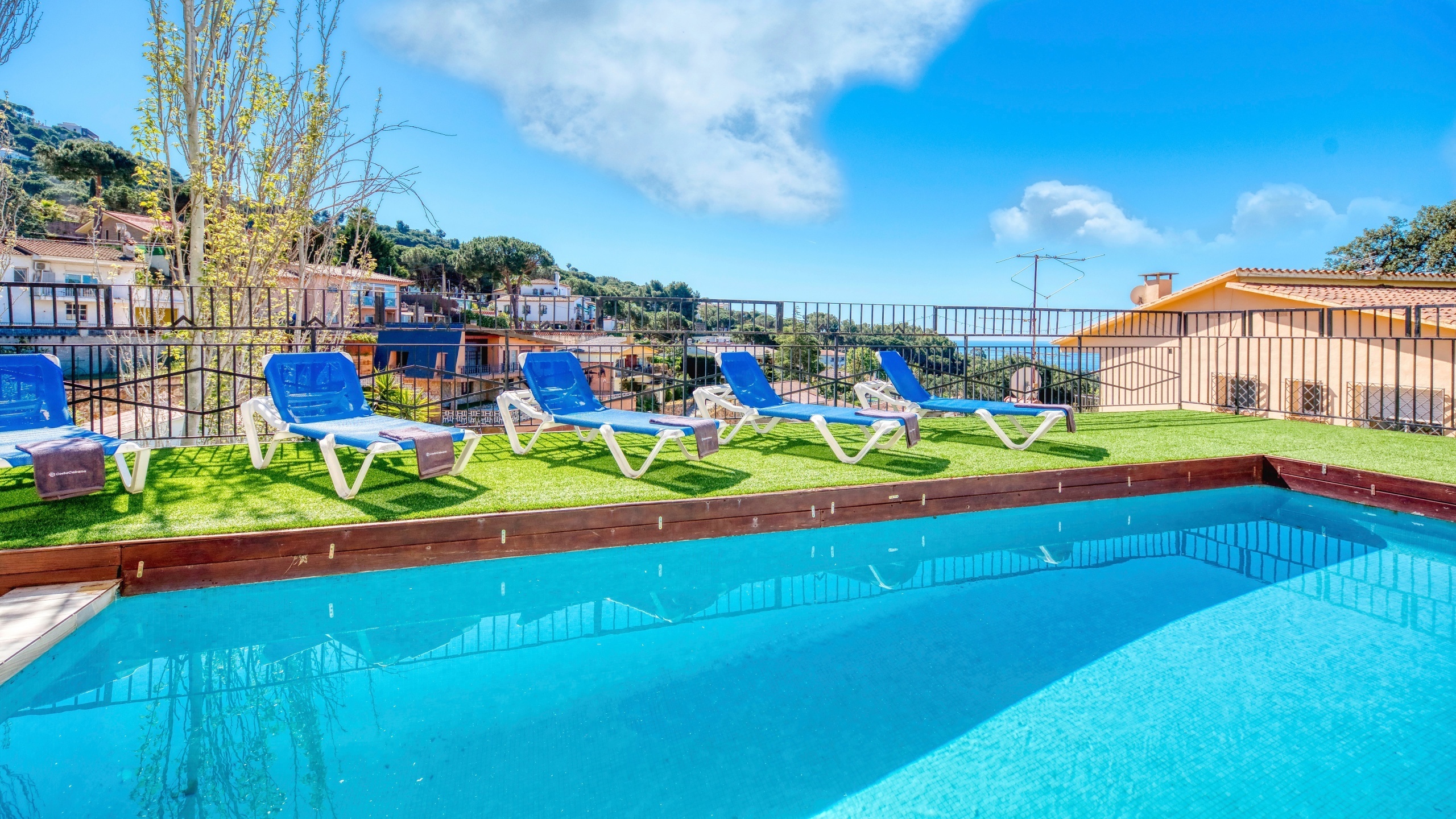 Ferienvilla Costa Brava Spanien - Villa Donna - Schwimmbad