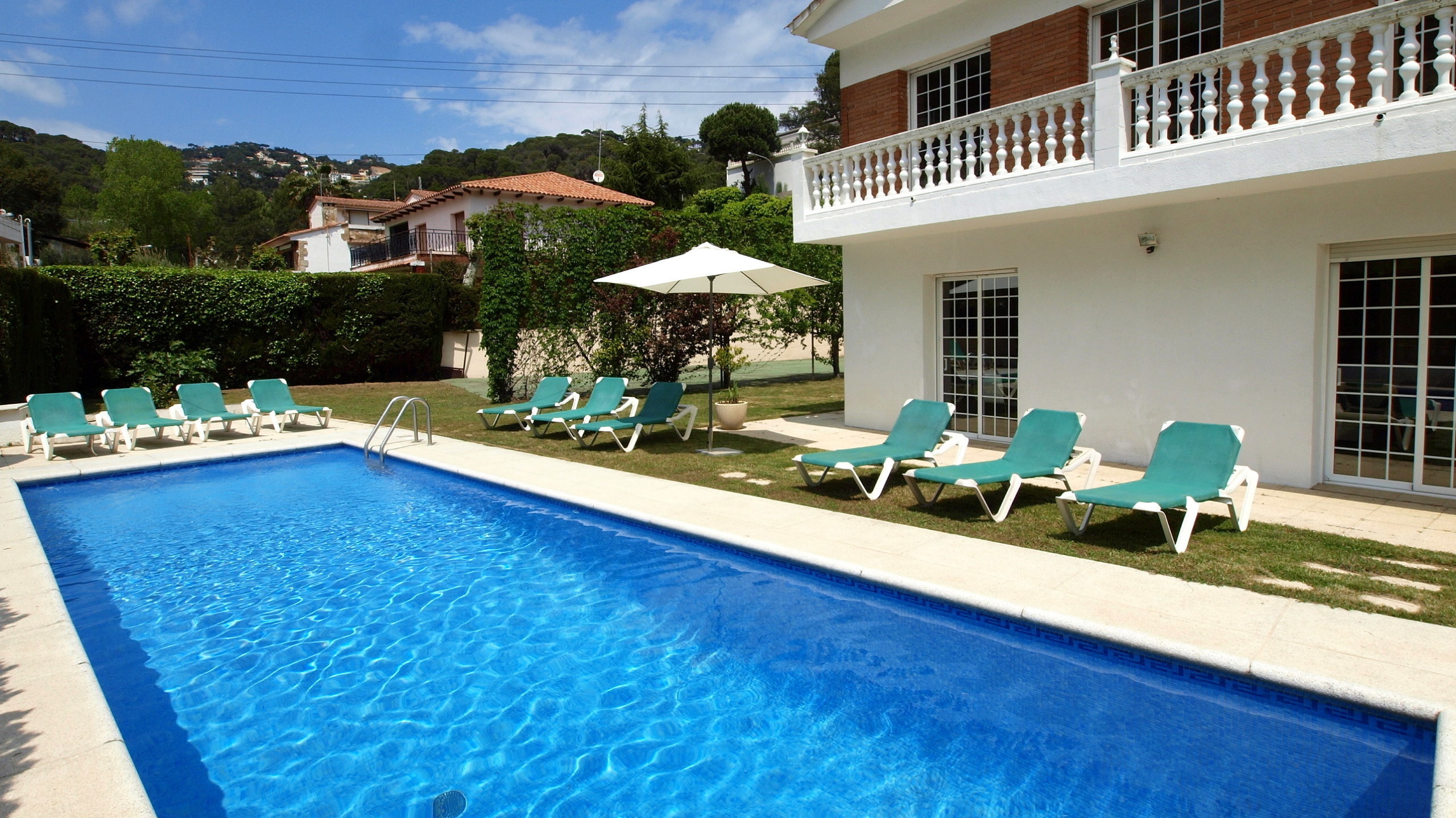 Ferienhäuser Costa Brava Spanien - Villa Jade - Schwimmbad