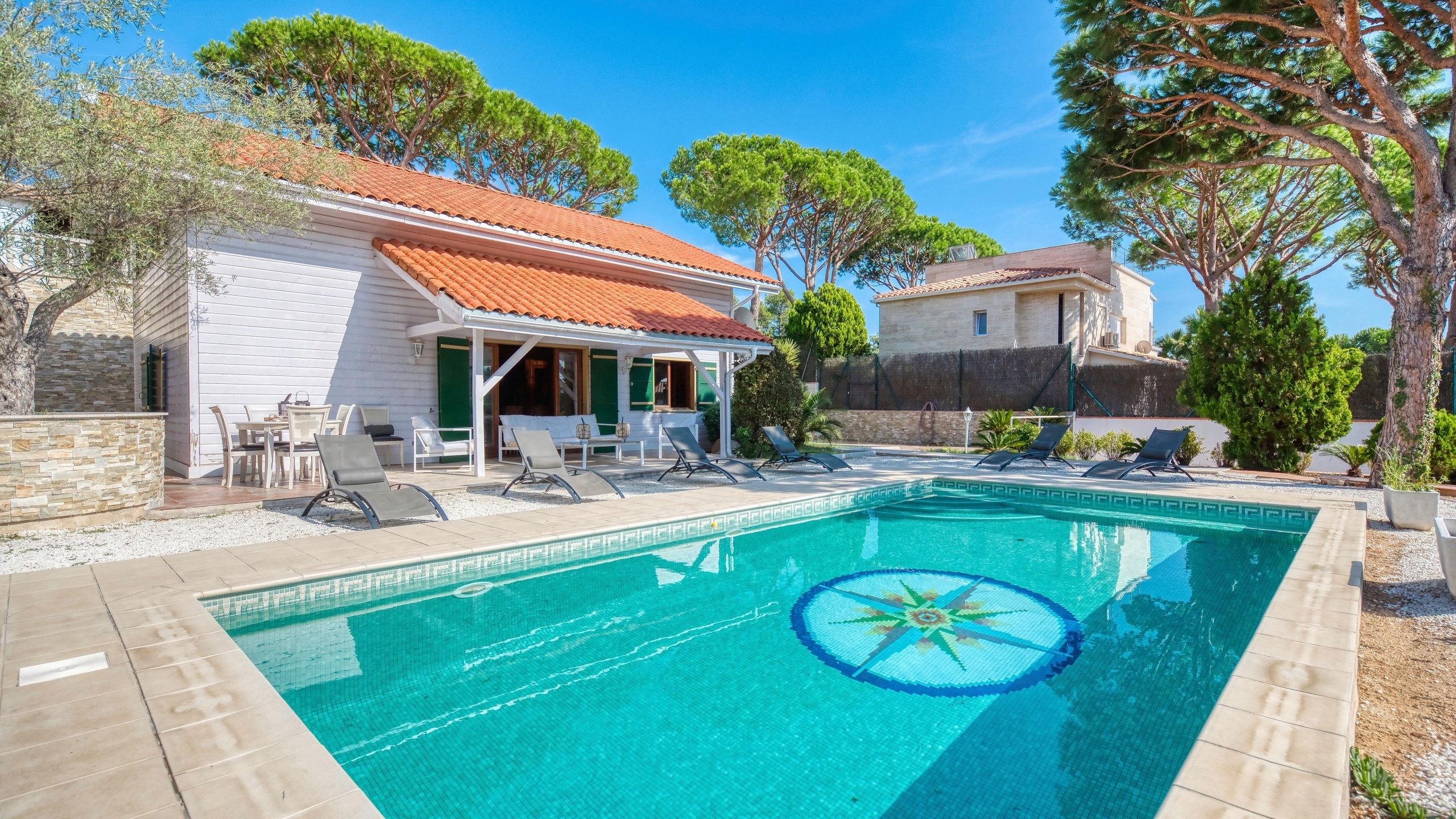 Ferienvilla Costa Brava Spanien - Villa PrimaDonna - Schwimmbad