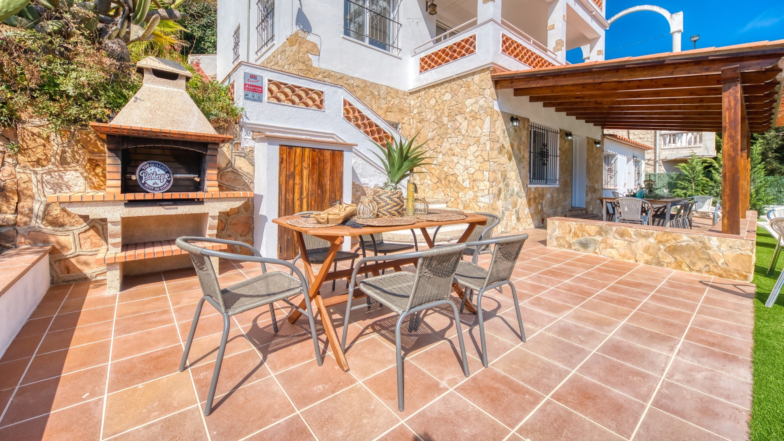 Ferienhäuser Costa Brava Spanien - Villa Pilar - Grillplatz