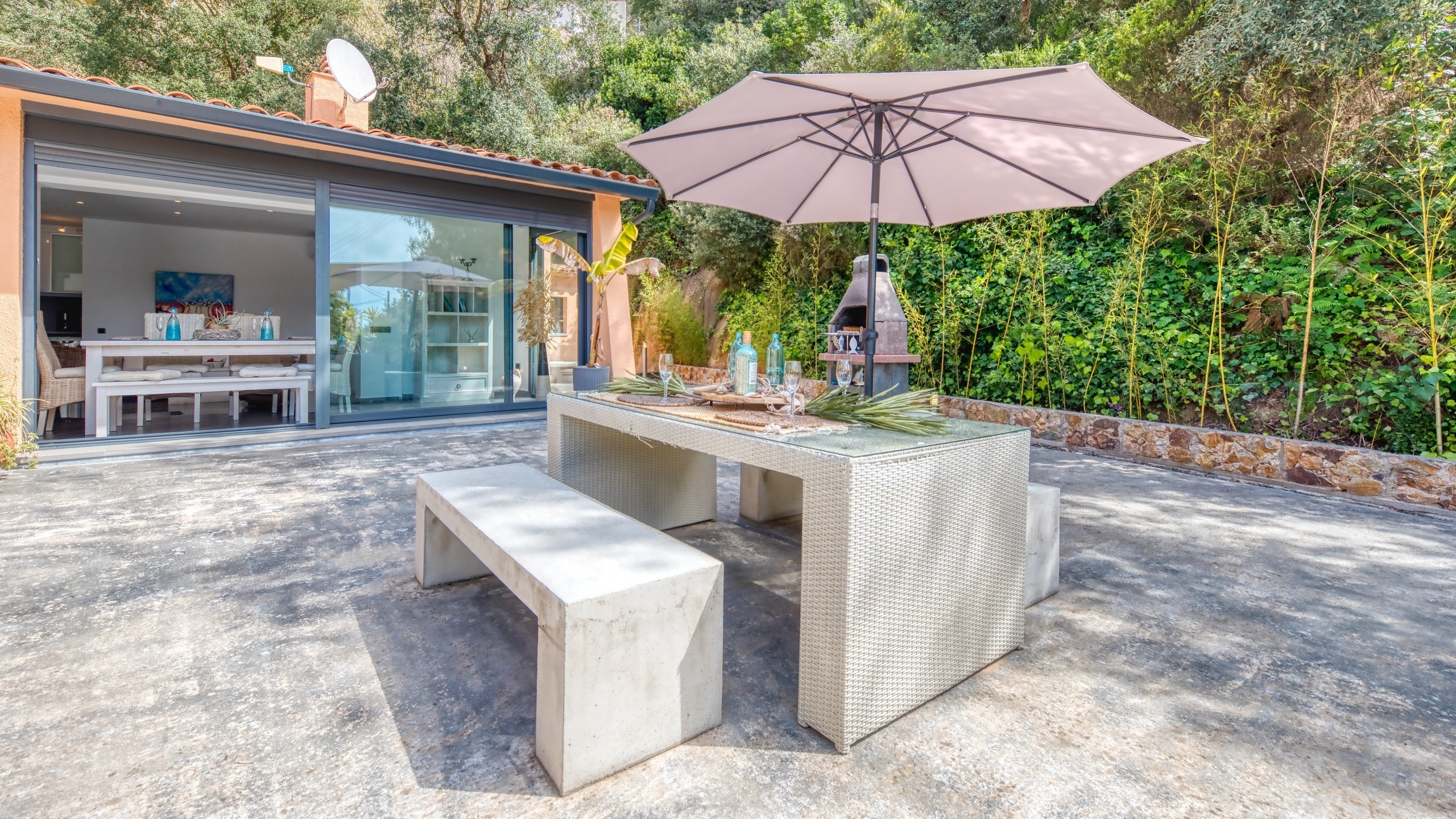 Ferienhäuser Costa Brava Spanien - Villa Olivia - Grillplatz