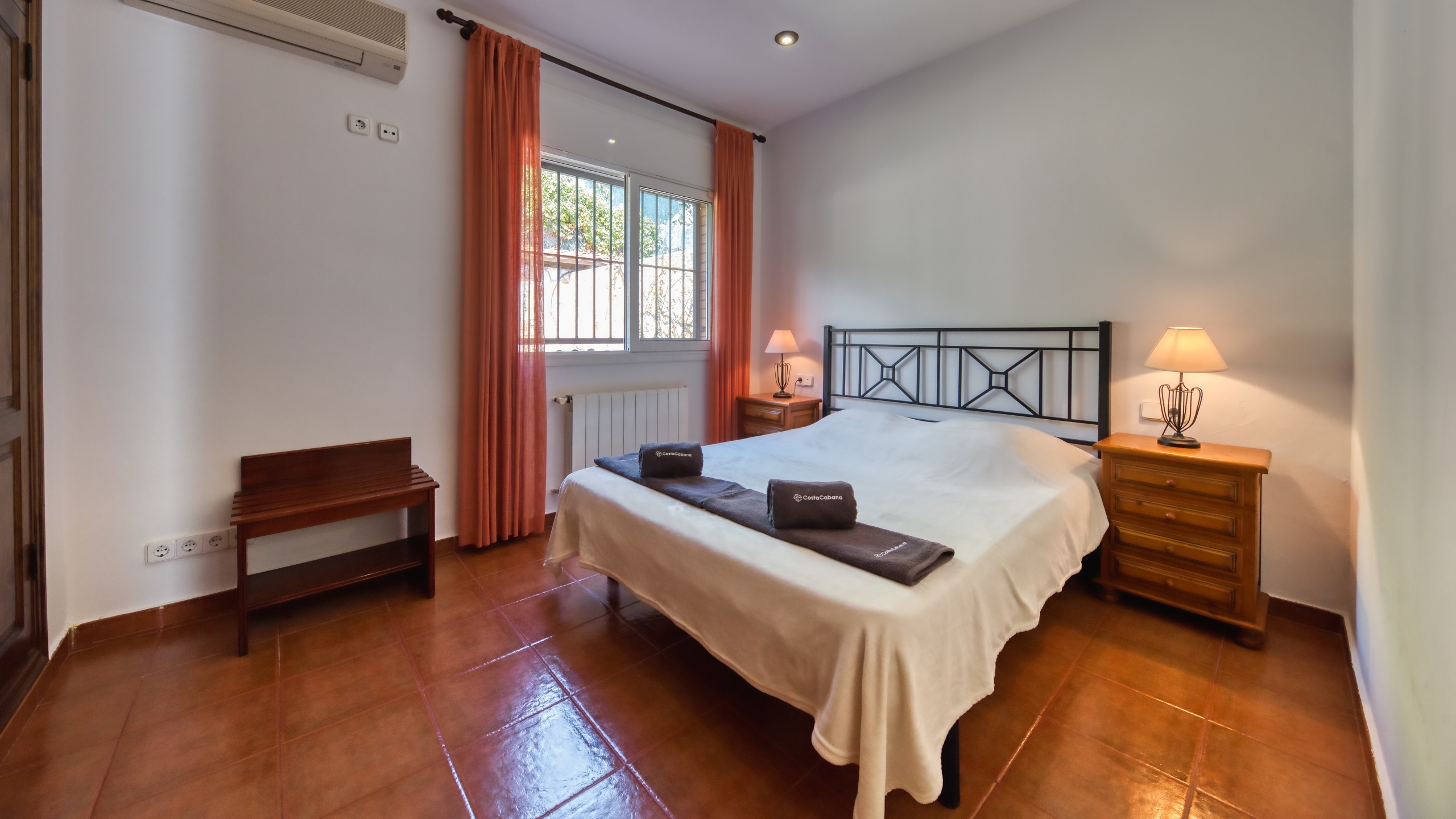 Ferienhäuser Costa Brava Spanien - Villa Alba - Schlafzimmer