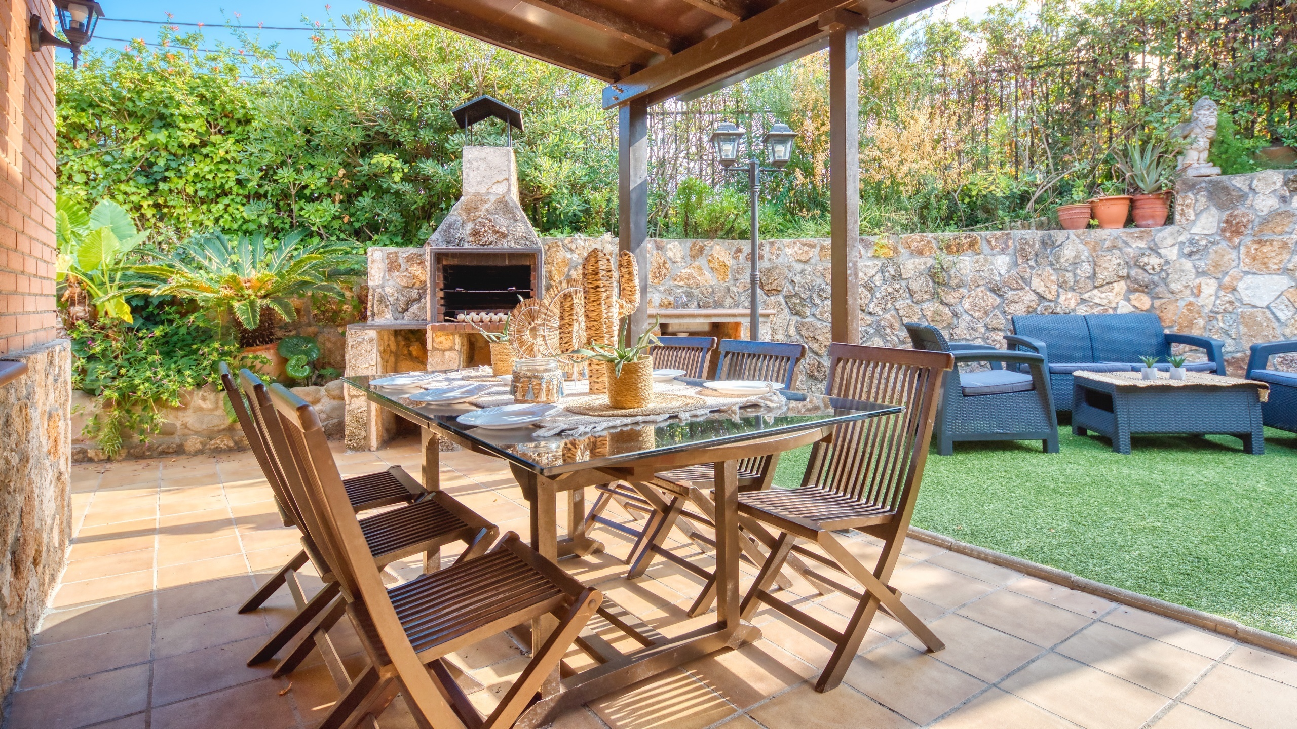 Ferienhäuser Costa Brava Spanien - Villa Alba - Grillplatz