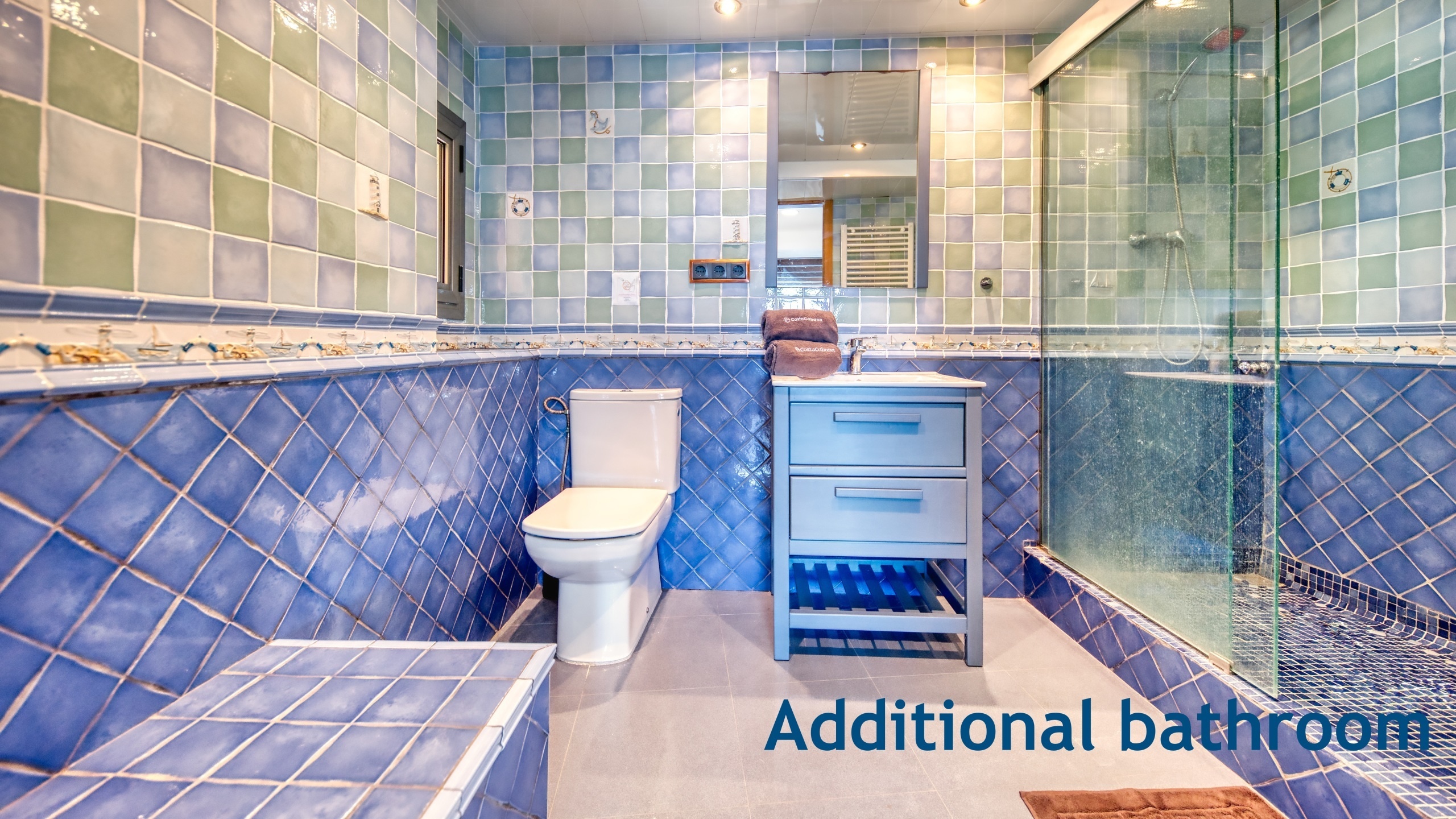 Ferienhäuser Costa Brava Spanien - Villa Infinity - Badezimmer