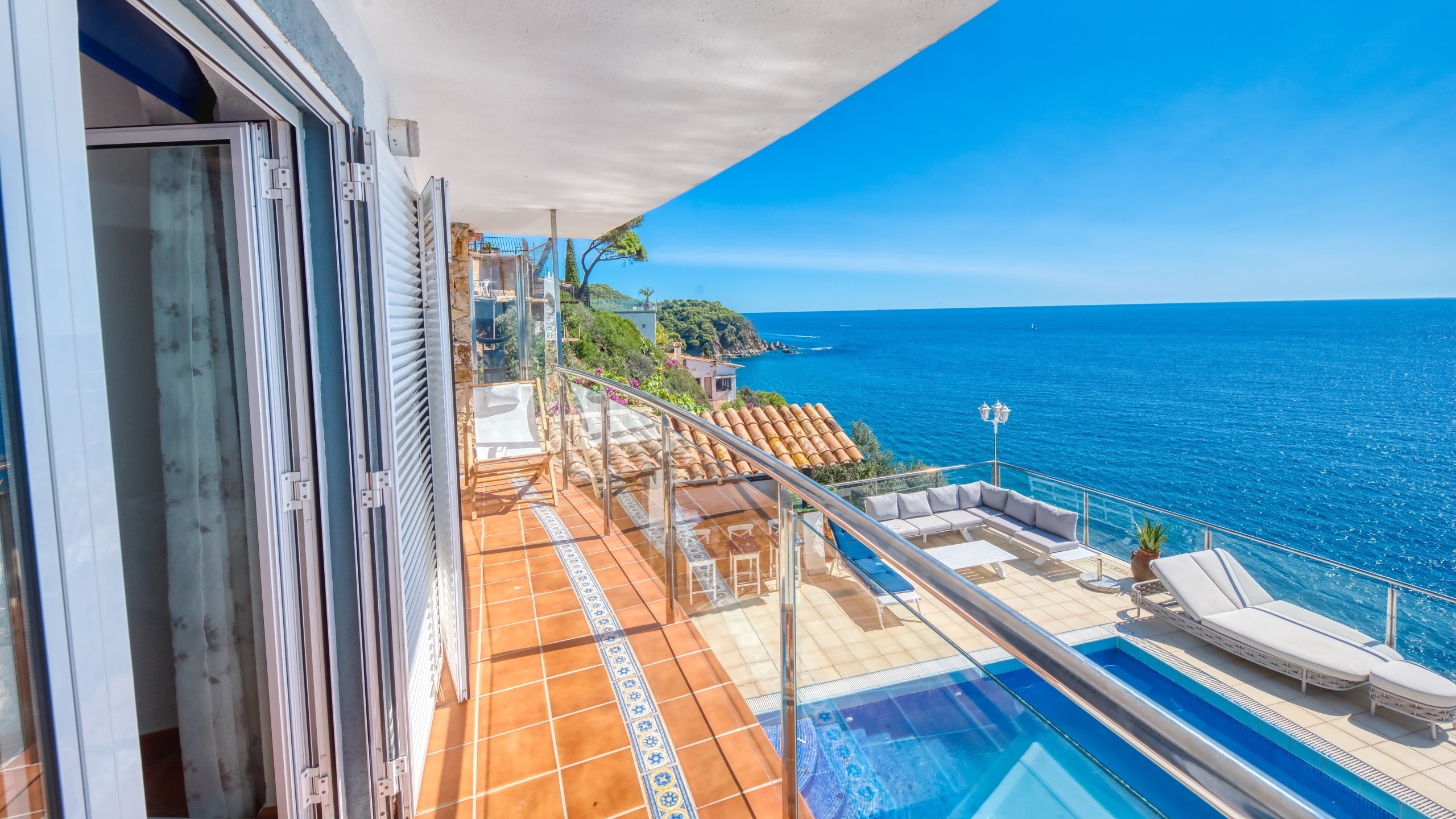 Ferienhäuser Costa Brava Spanien - Villa Infinity - Terrasse