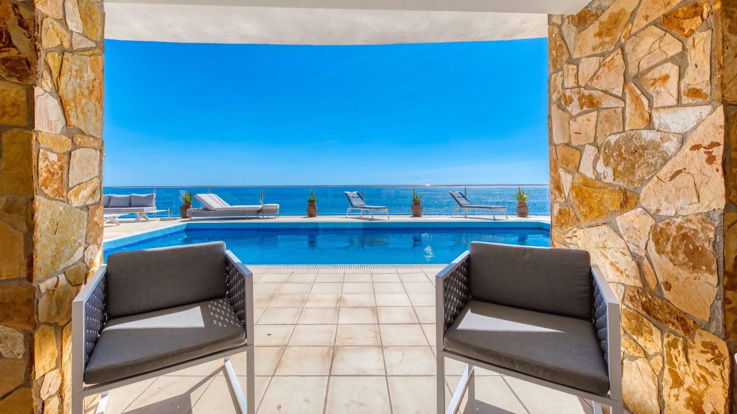 Ferienhäuser Costa Brava Spanien - Villa Infinity - Romantischer Ort