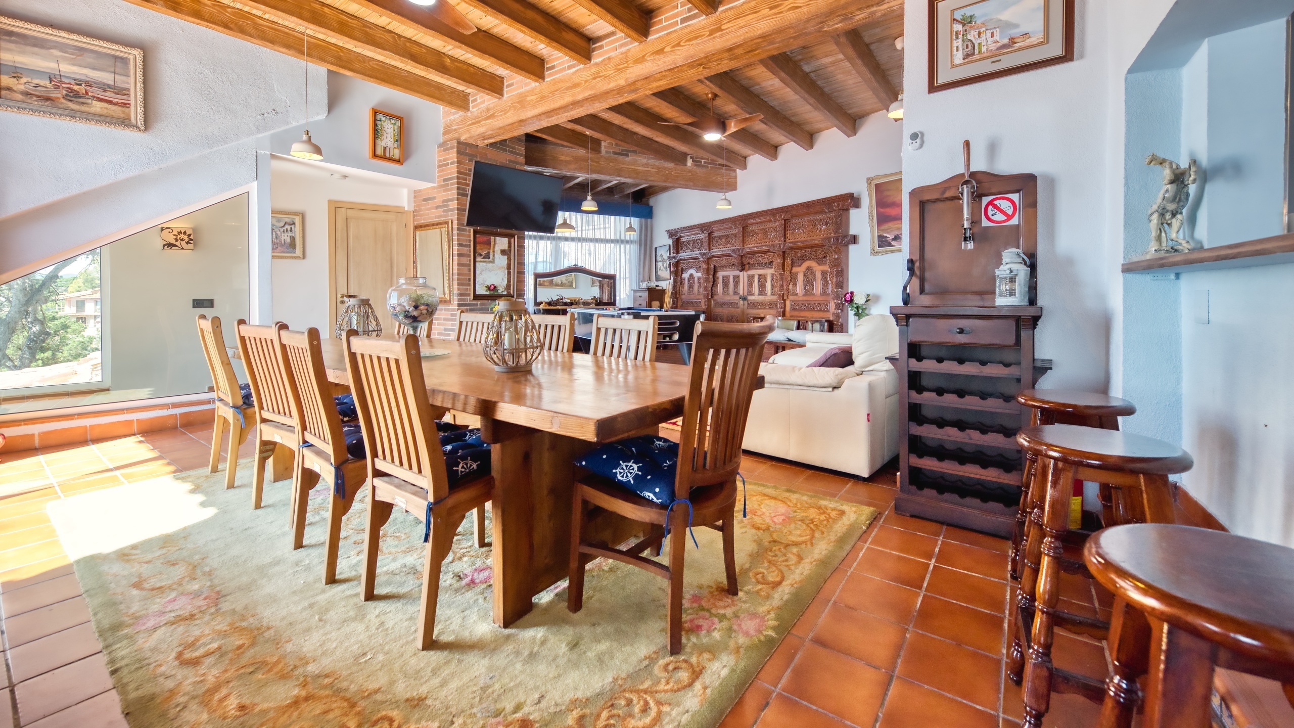 Ferienhäuser Costa Brava Spanien - Villa Infinity - Essecke