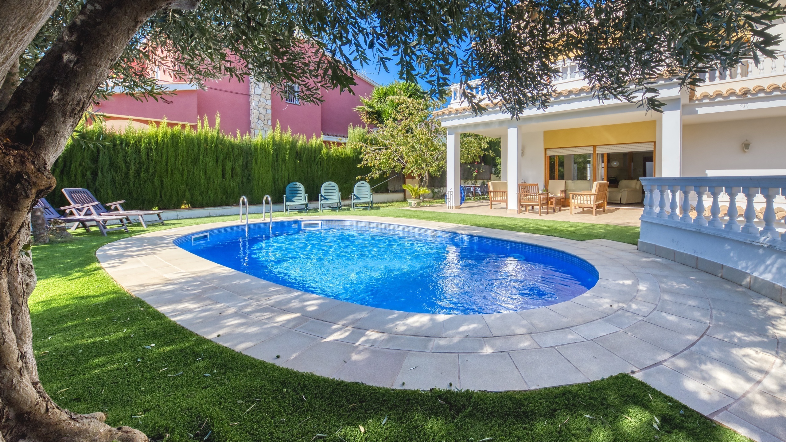 Ferienhäuser Costa Brava Spanien - Villa Baileys - Schwimmbad