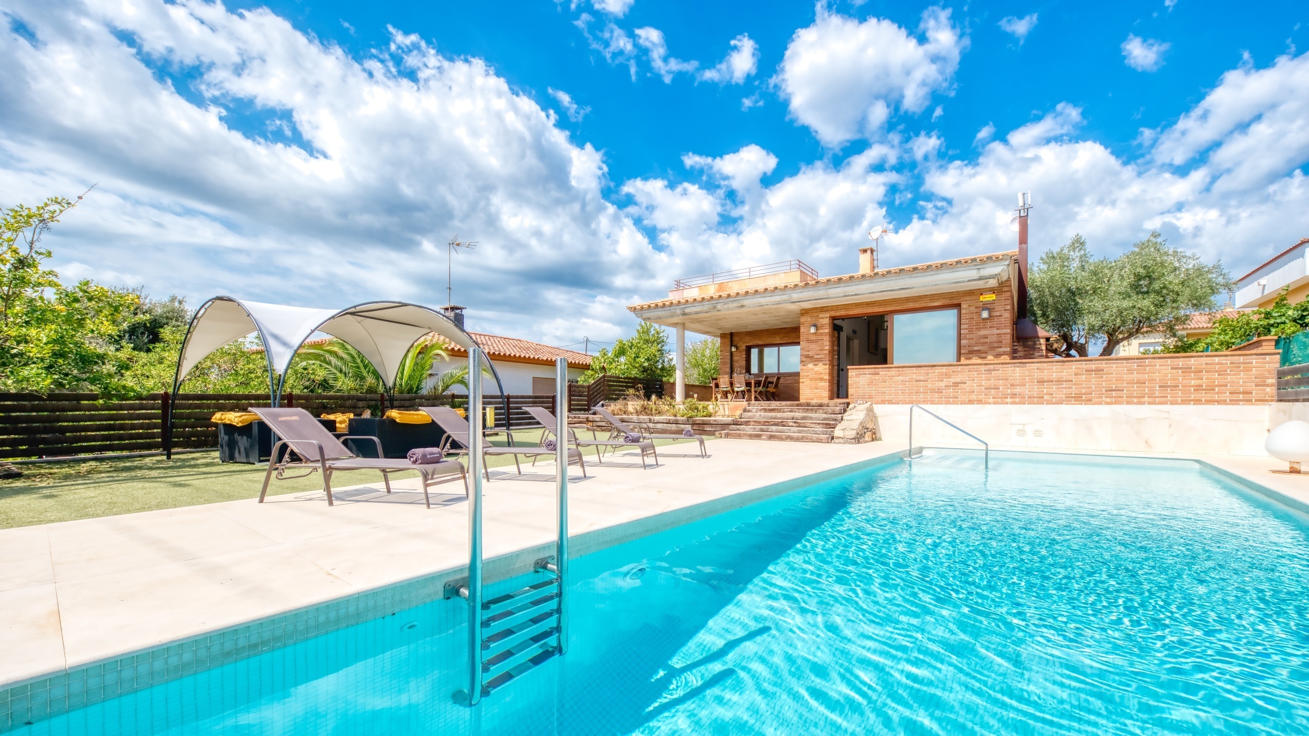 Ferienhäuser Costa Brava Spanien - Villa Ibiza - oud - Schwimmbad