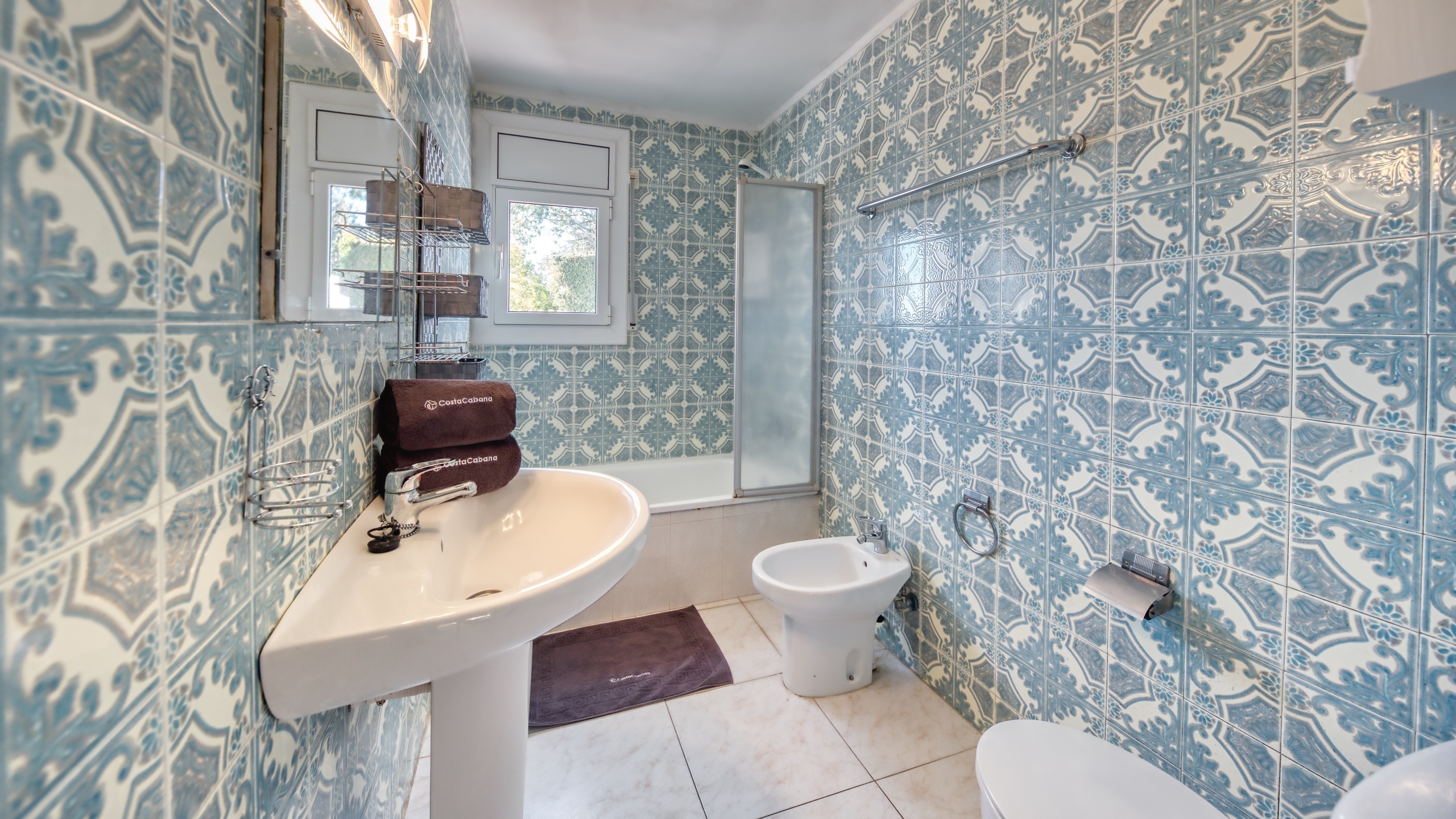 Ferienhäuser Costa Brava Spanien - Villa Elfi - Badezimmer
