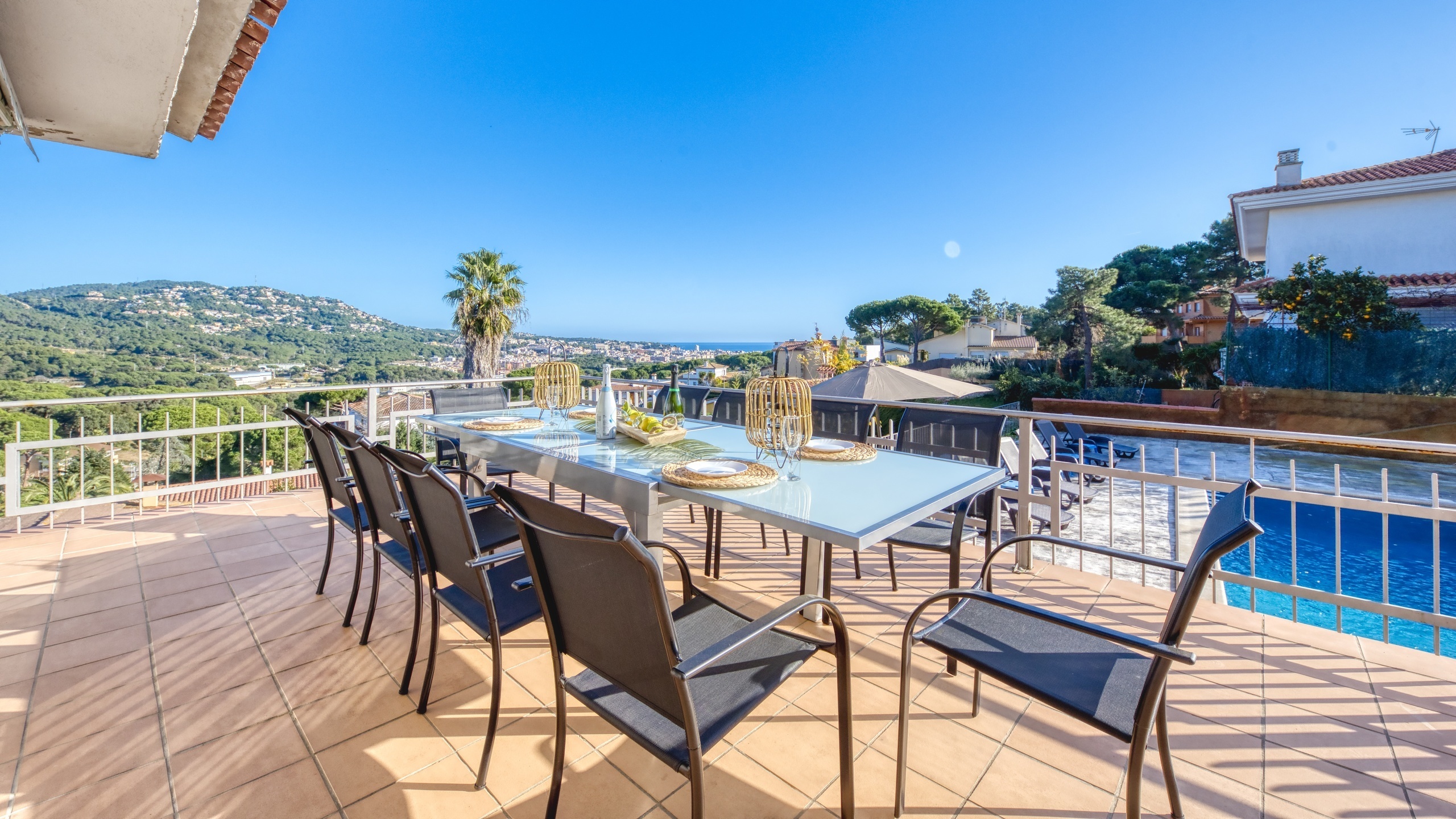 Ferienhäuser Costa Brava Spanien - Villa Abigail - Grillplatz