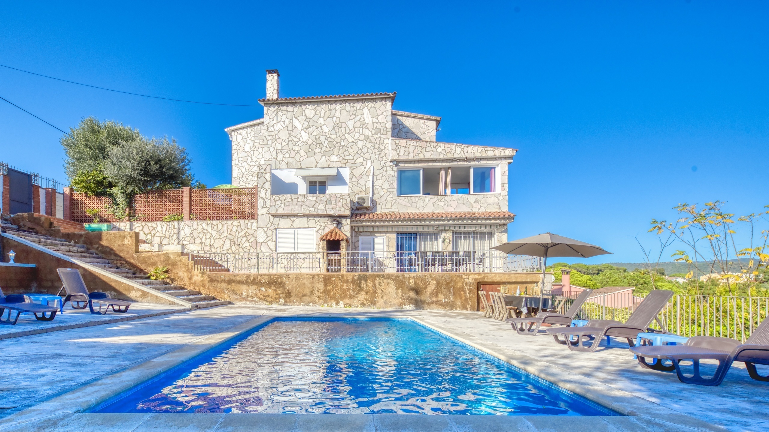 Ferienvilla Costa Brava Spanien - Villa Abigail - Villa außen