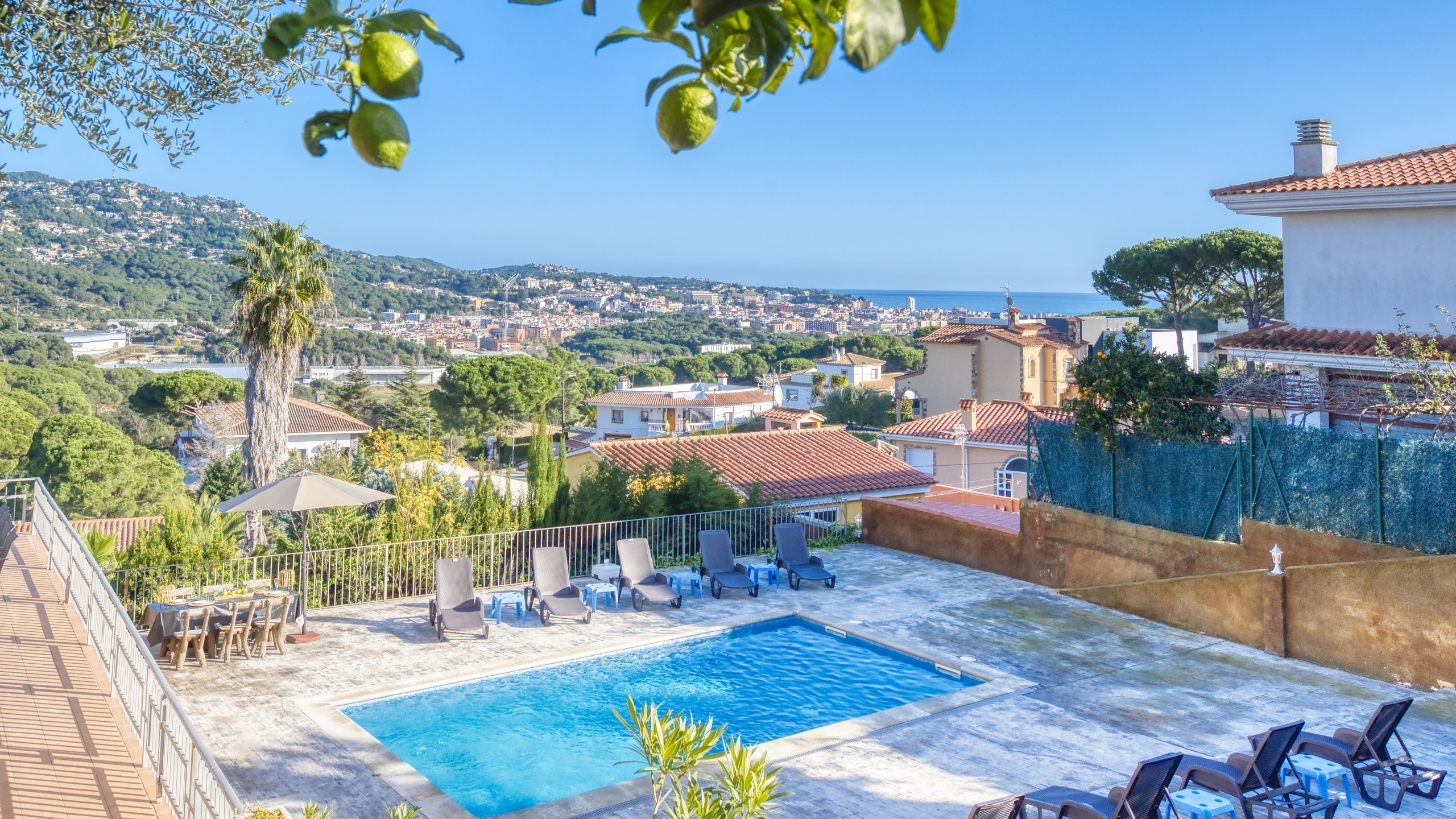 Ferienvilla Costa Brava Spanien - Villa Abigail - Schwimmbad