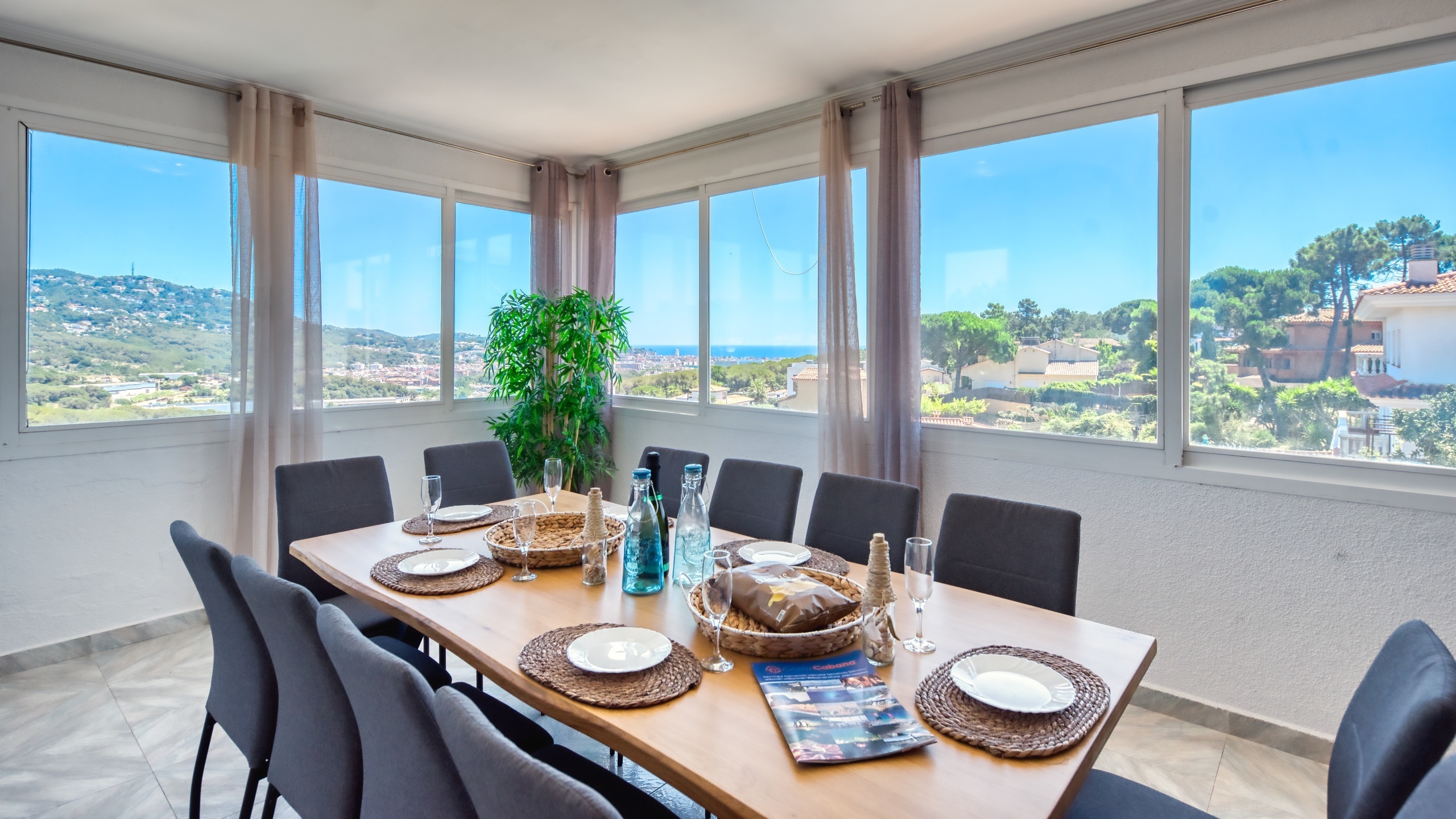 Ferienhäuser Costa Brava Spanien - Villa Abigail - Essecke