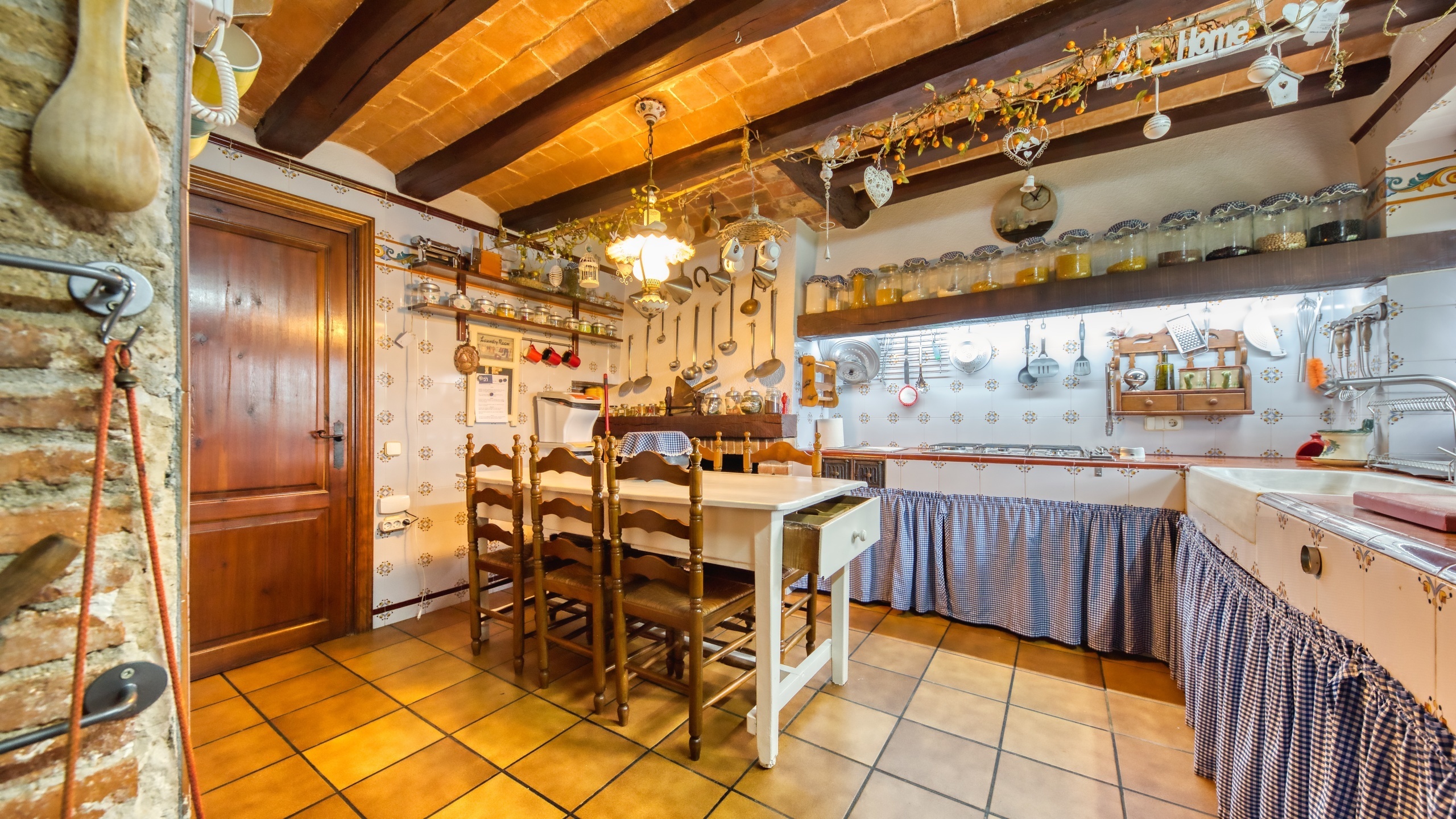 Ferienhäuser Costa Brava Spanien - Villa Paradise - Küche