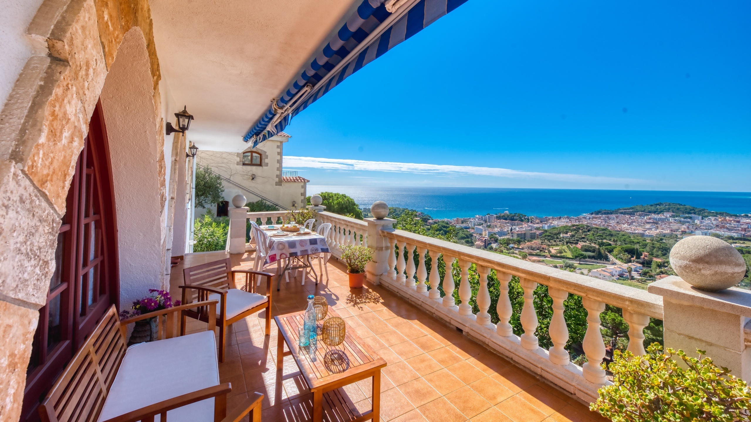 Ferienhäuser Costa Brava Spanien - Villa Teresa - Terrasse