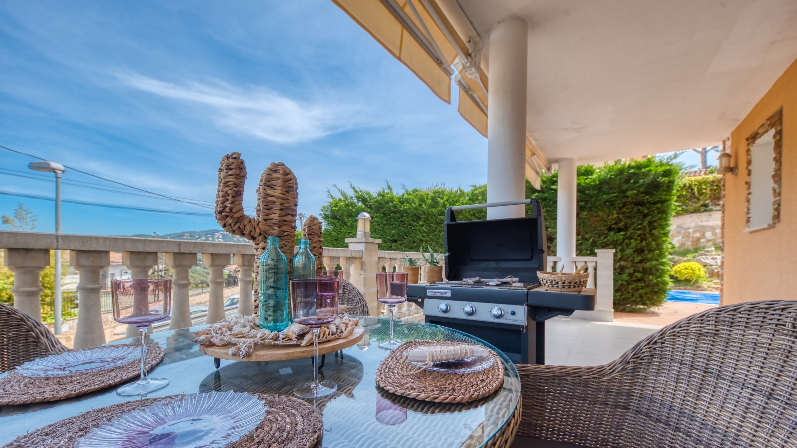 Ferienhäuser Costa Brava Spanien - Villa Primavera - Grillplatz