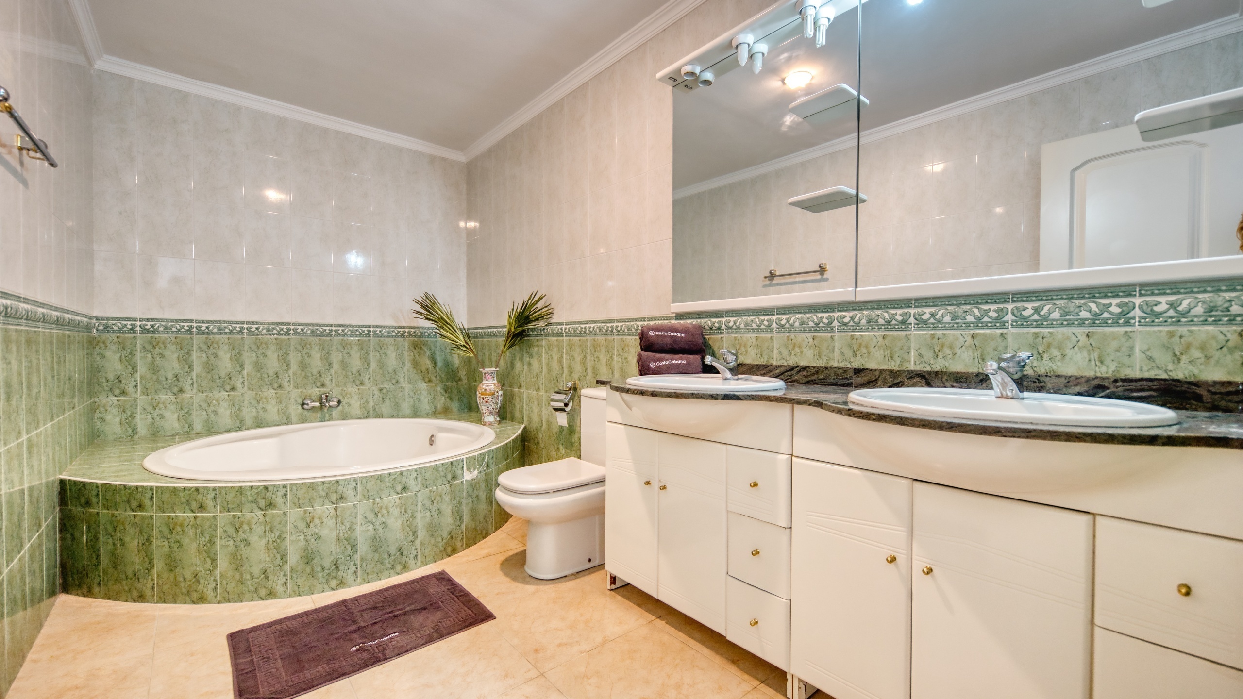 Ferienhäuser Costa Brava Spanien - Villa Sunrise - En-suite Badezimmer 