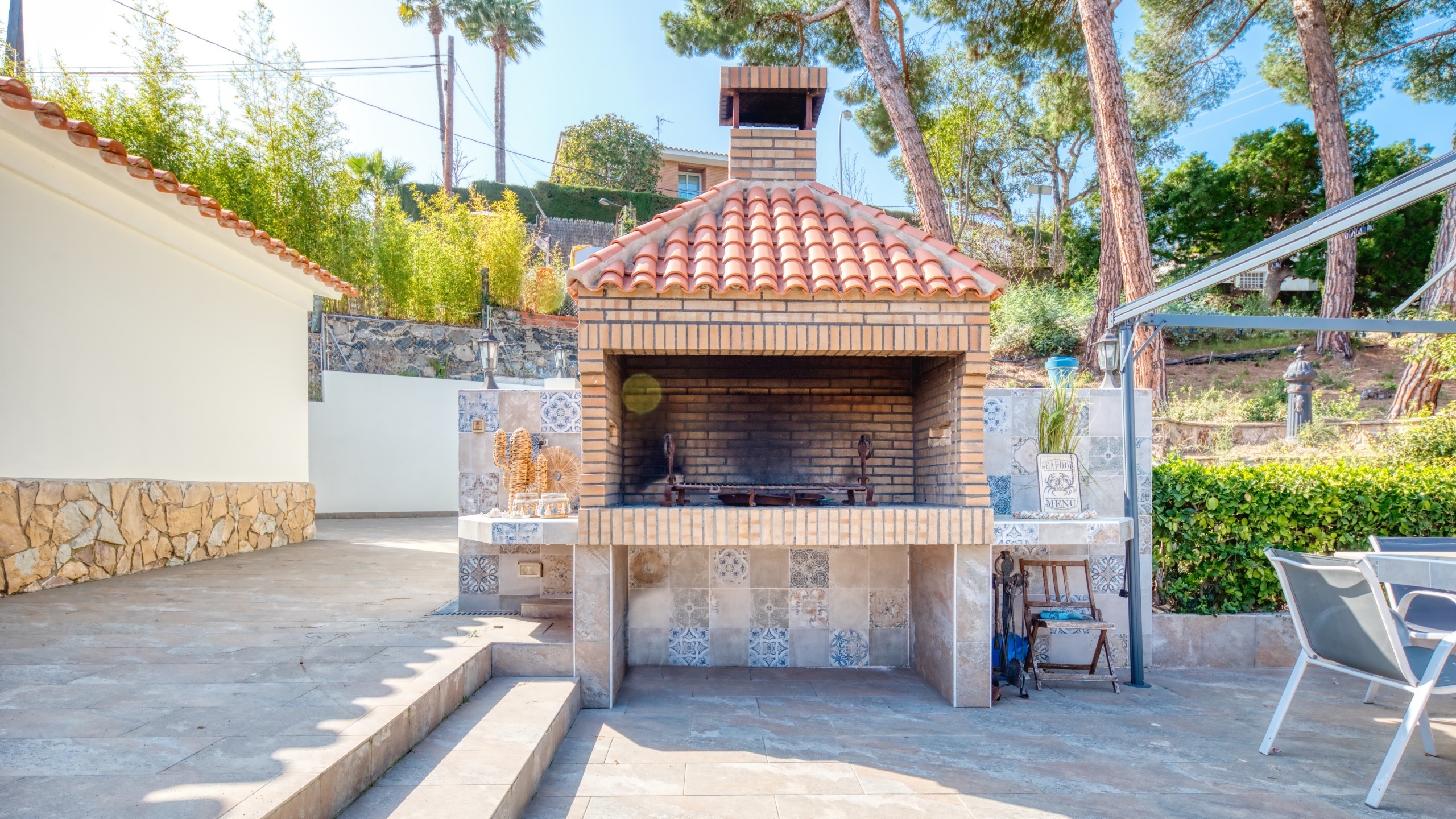 Ferienhäuser Costa Brava Spanien - Villa Palmera - Grillplatz