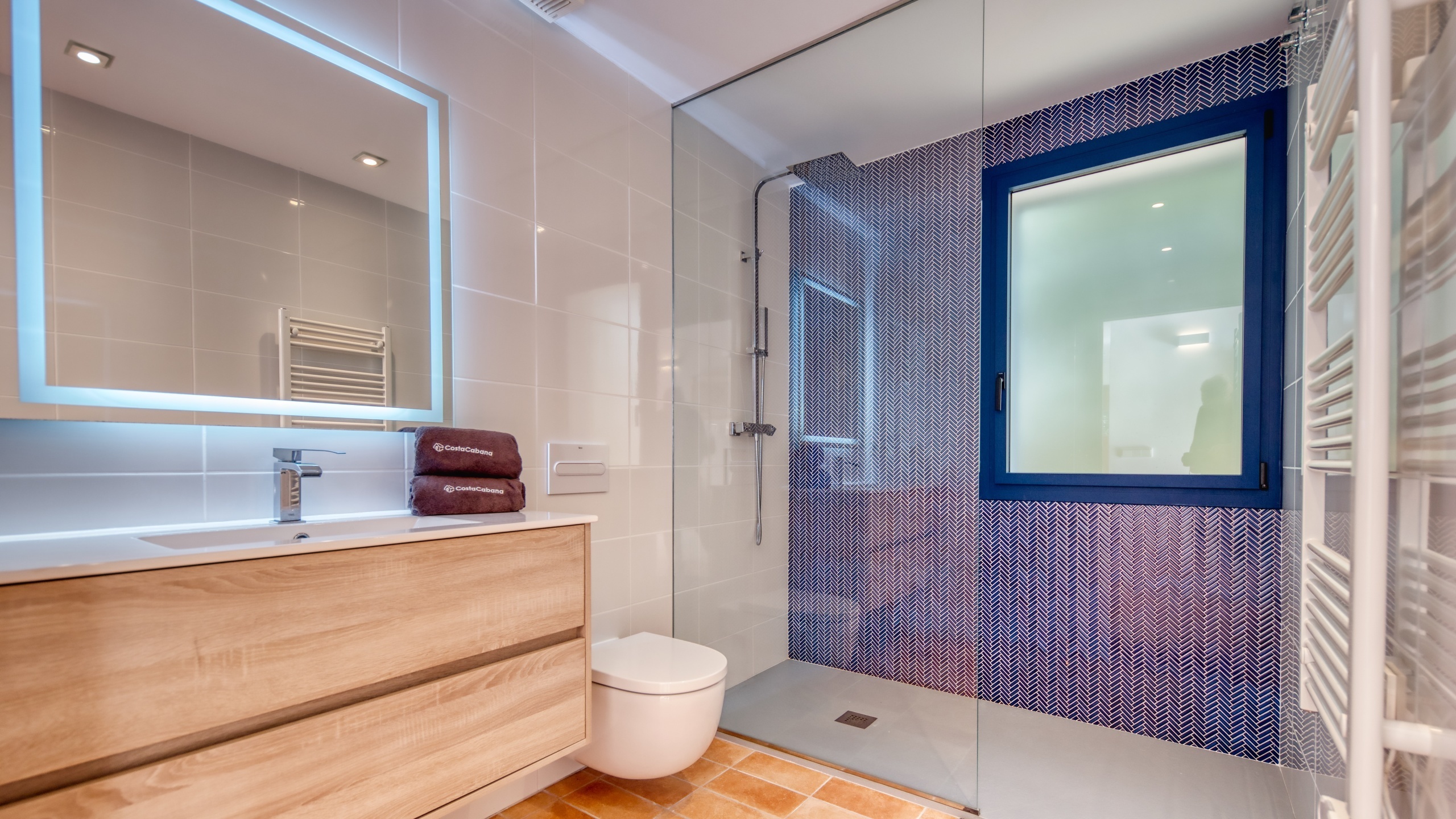 Ferienhäuser Costa Brava Spanien - Casa AdoRa - Badezimmer