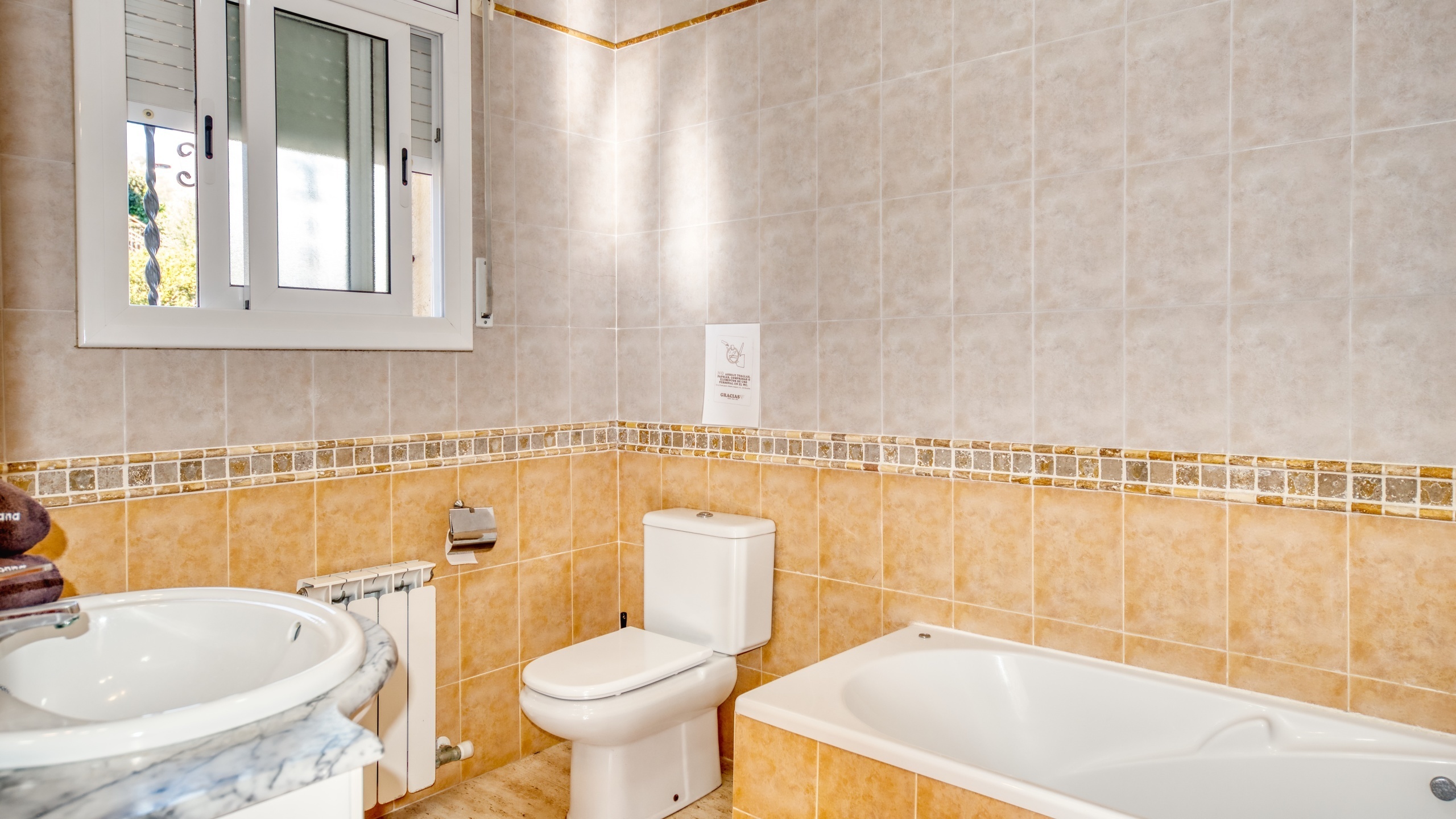 Ferienhäuser Costa Brava Spanien - Villa Holiday - Badezimmer