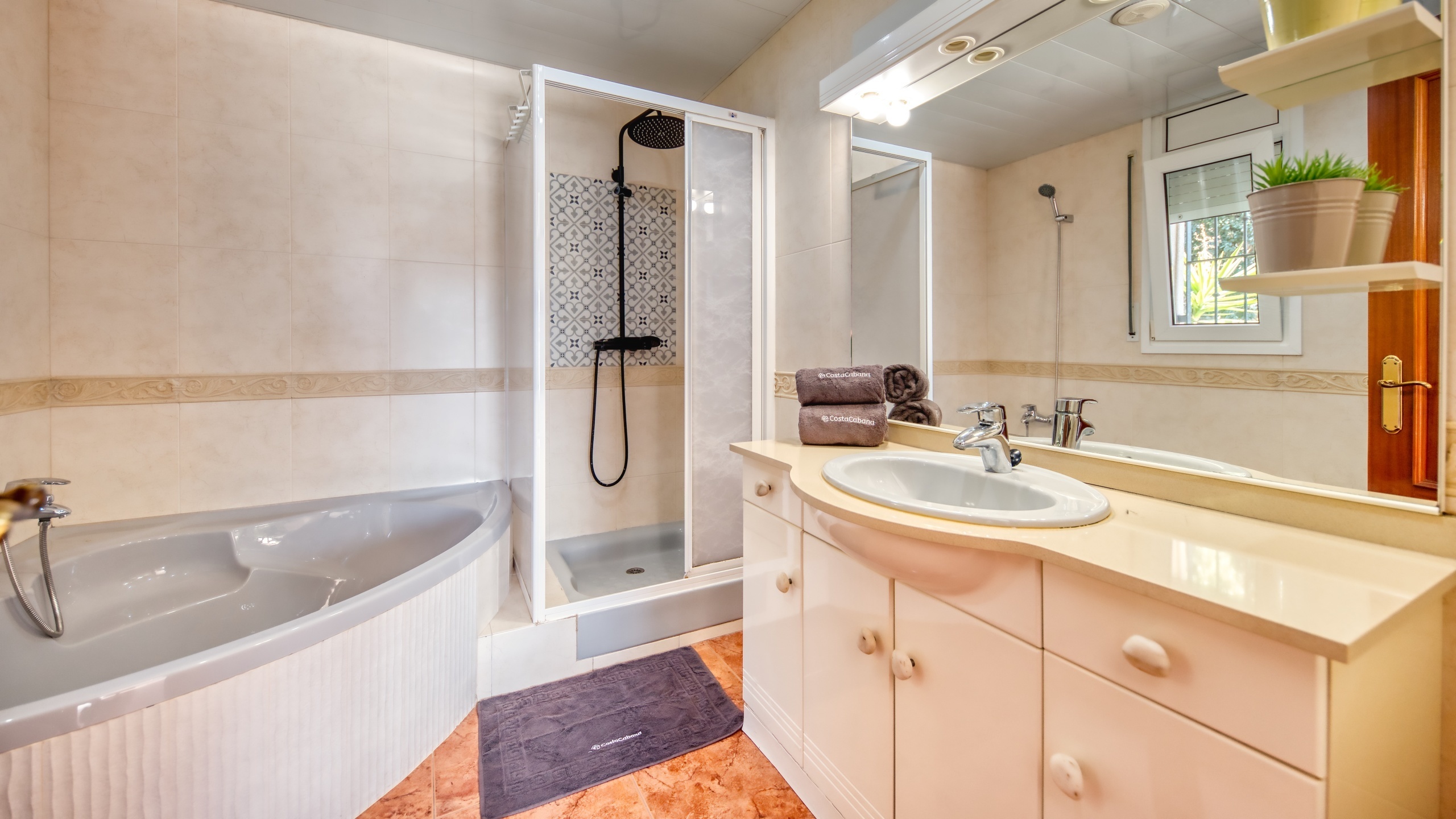 Ferienhäuser Costa Brava Spanien - Villa Summertime - Badezimmer