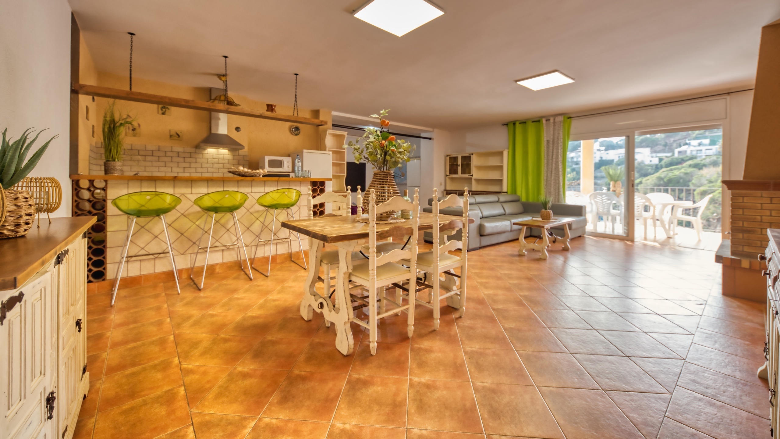 Ferienhäuser Costa Brava Spanien - Villa Marysol - Essecke