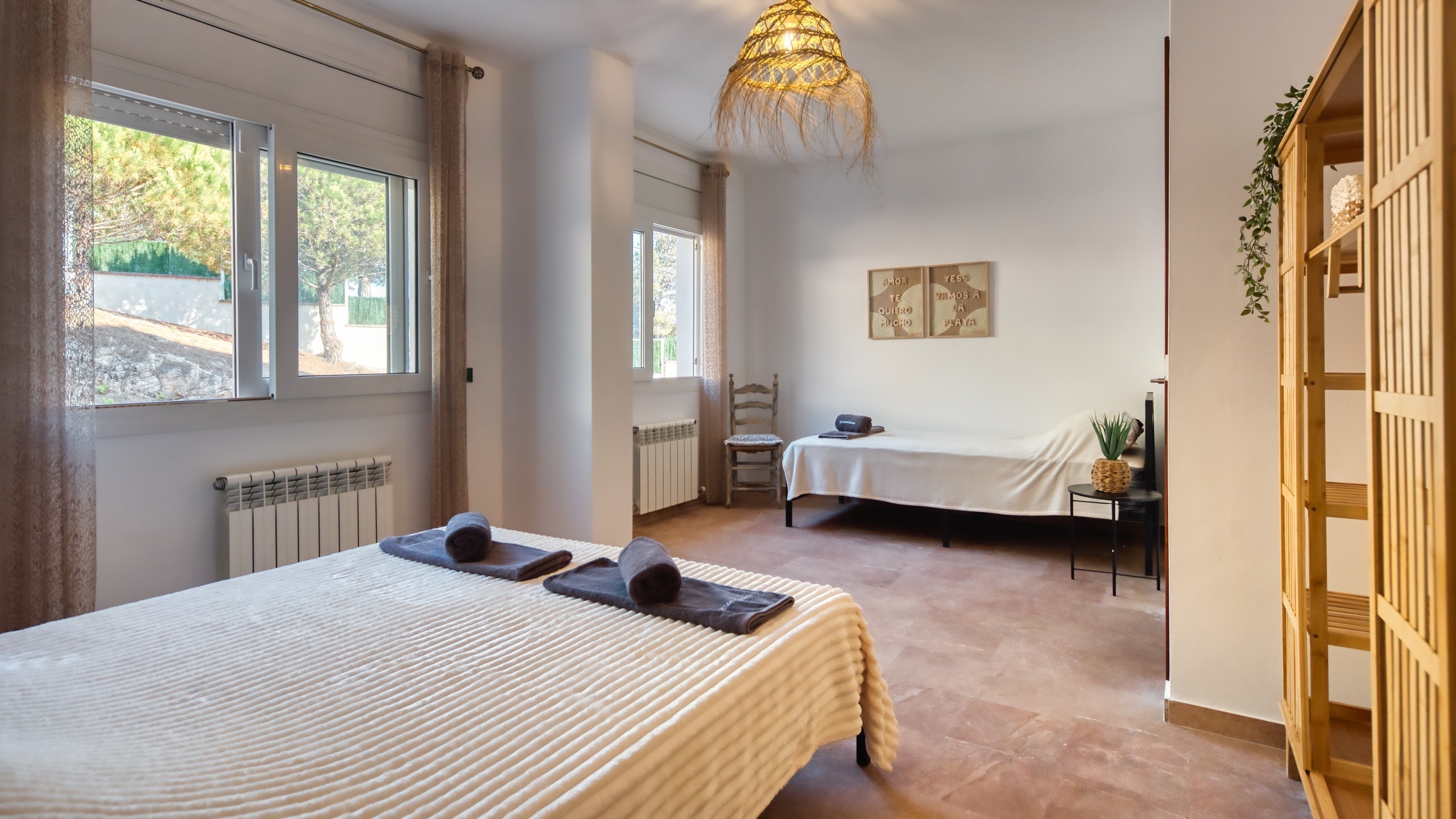 Ferienhäuser Costa Brava Spanien - Villa Ibiza - Schlafzimmer