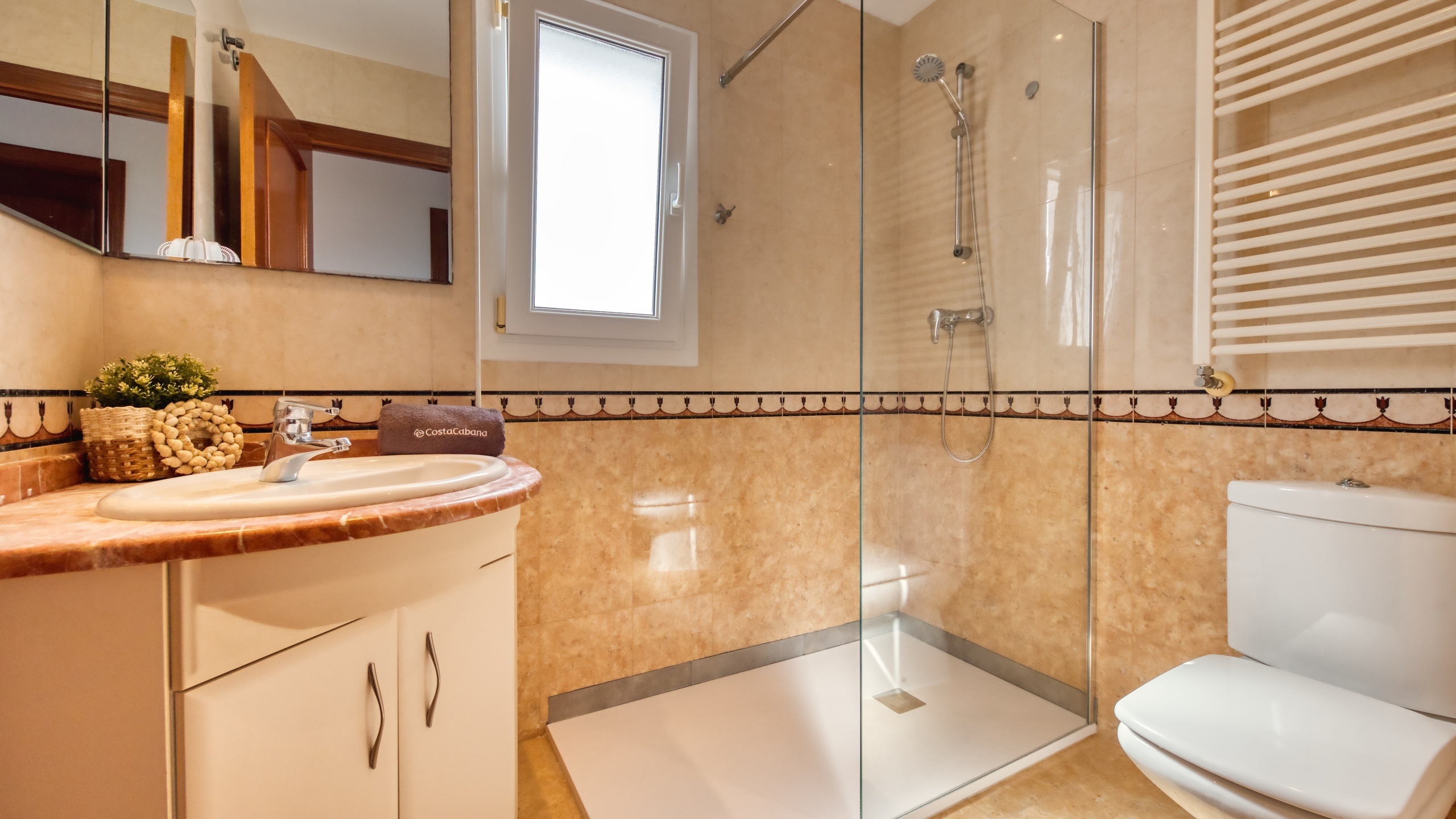 Ferienhäuser Costa Brava Spanien - Villa Ibiza - Badezimmer