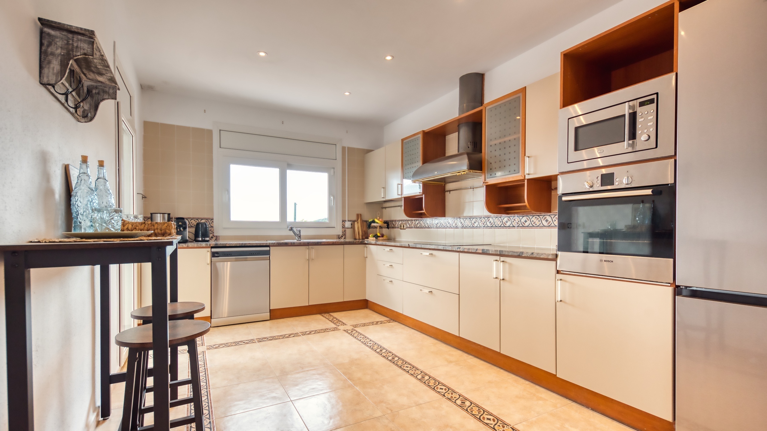 Ferienhäuser Costa Brava Spanien - Villa Ibiza - Küche