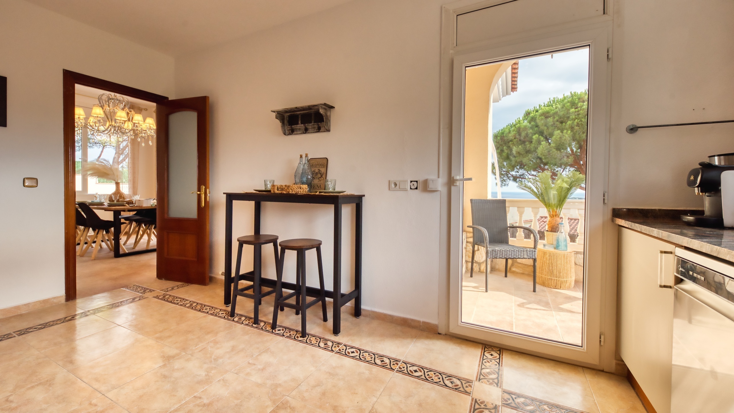 Ferienhäuser Costa Brava Spanien - Villa Ibiza - Küche